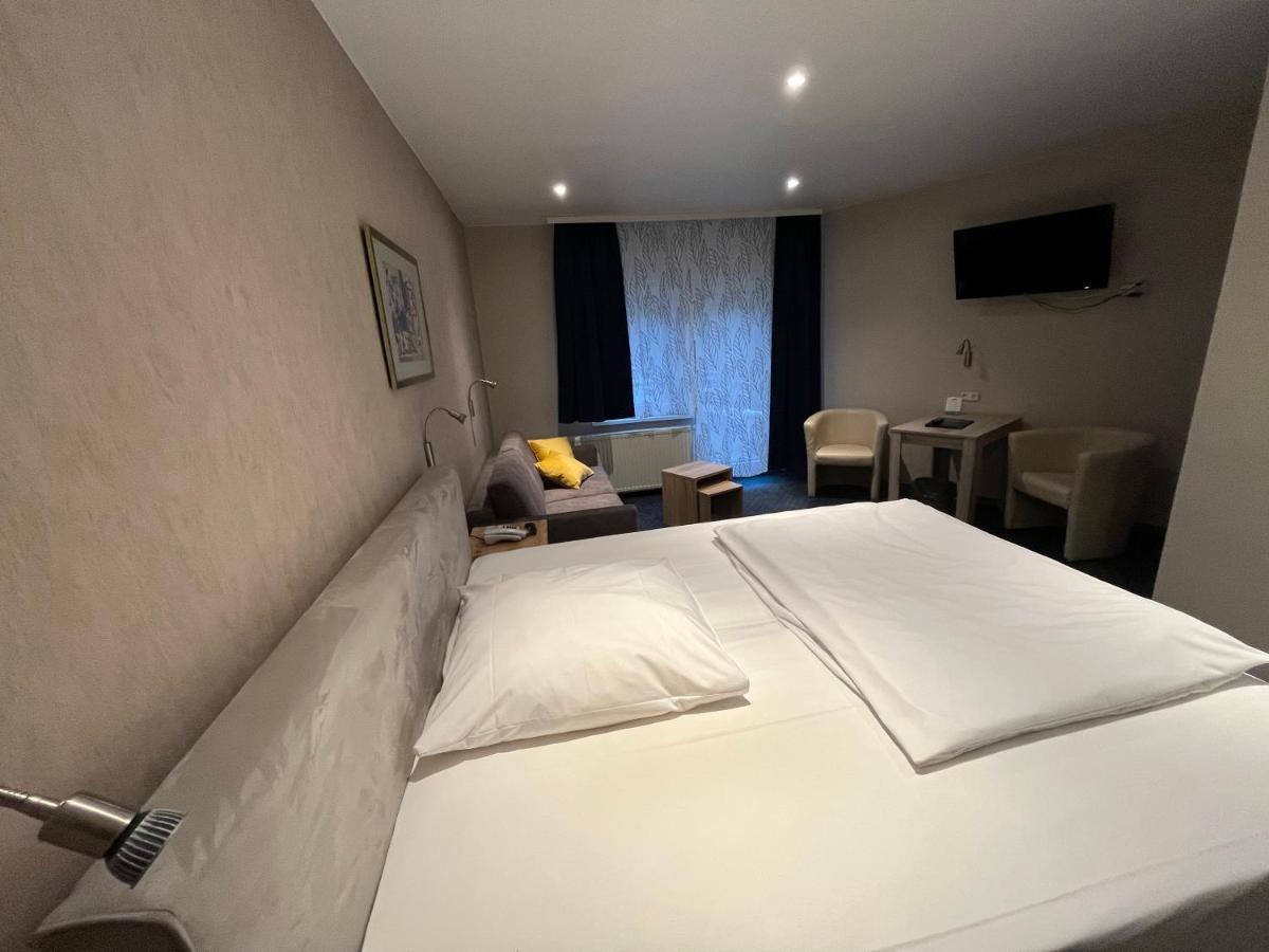 Aquarius Hotel 3*