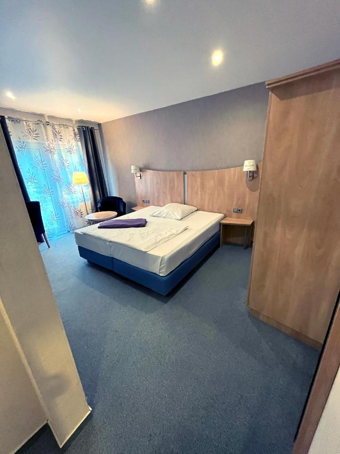 Aquarius Hotel Brunswick